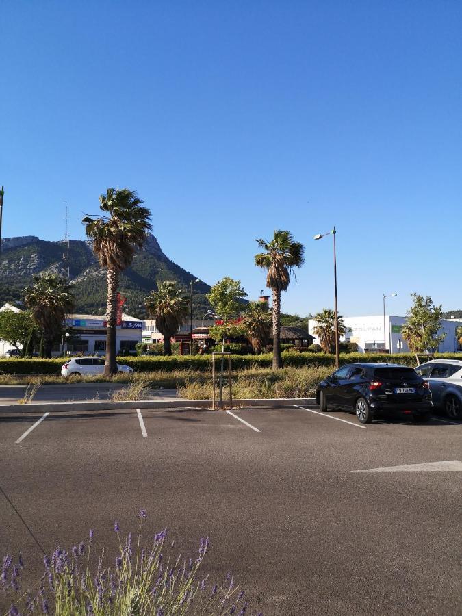 Studio A 15 Minutes Des Plages La Valette-du-Var Exterior foto